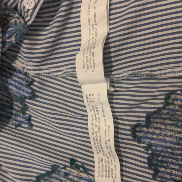 Zara small shirt with ties - Picture 7 of 7